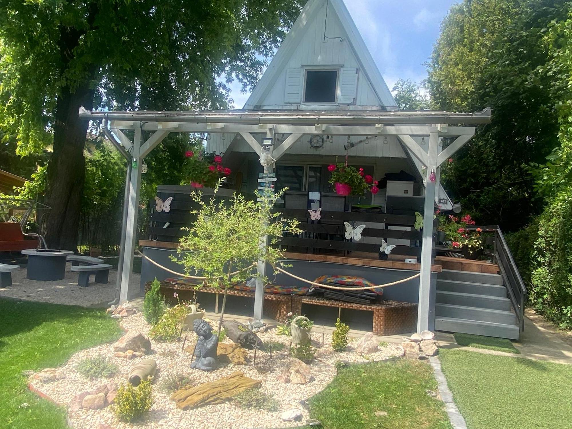 Icuka Vendeghaza Villa Kiskunlacháza Exteriör bild